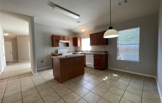 Nice brick home in Hometown Kyle!