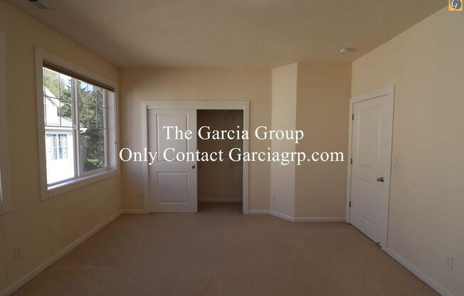 2 beds, 1.5 baths, $2,195