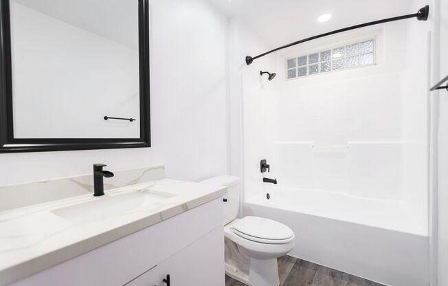 2 beds, 2 baths, 1,088 sqft, $3,298, Unit 113