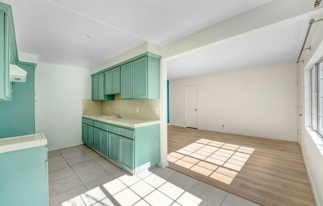 3853-3855 Potomac Ave