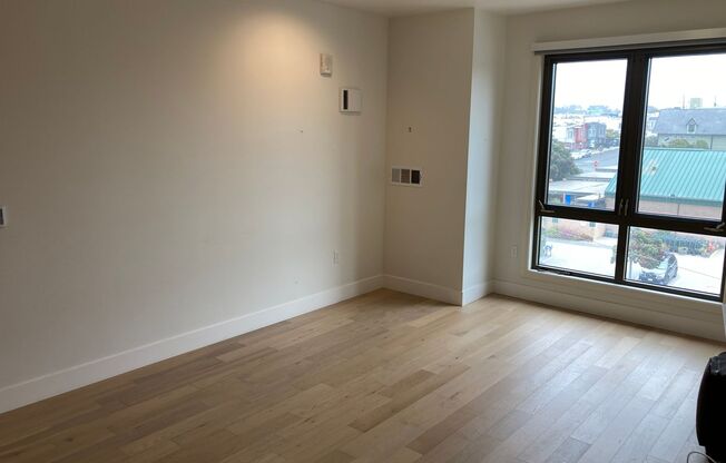 Live at the beach! Modern 2 bedroom 2 bath condo blocks from the beach w/parking and washer/dryer in unit!