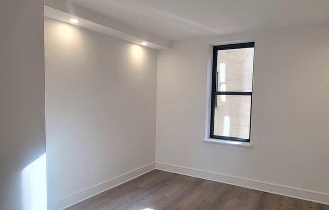 2 beds, 2 baths, $7,500, Unit 10M