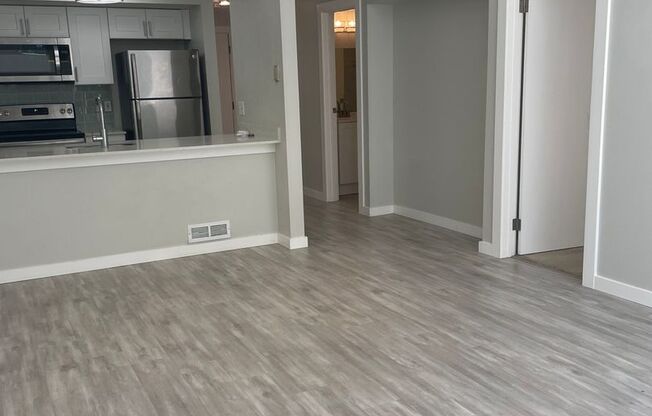 1 bed, 1 bath, $1,925, Unit Unit 406