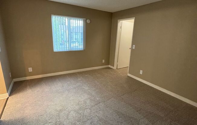 2 beds, 2 baths, 855 sqft, $2,395, Unit 1775 - 296