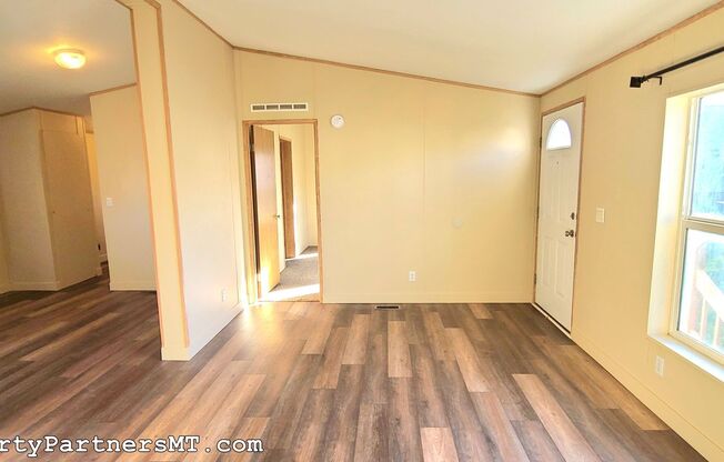 $2000 Rent Credit! 3 Bed 2 Bath Modular house