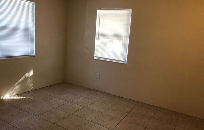 2 beds, 1 bath, $1,827