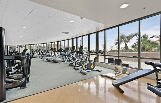 2 beds, 2 baths, $2,600, Unit # 3702