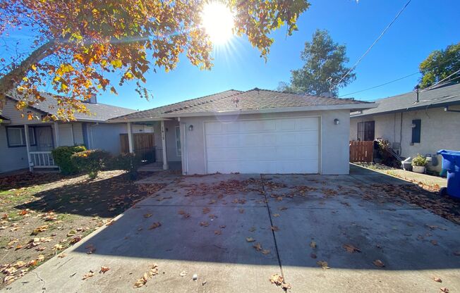 MOVE-IN BONUS: Adorable Updated Home with Open Floor Plan!