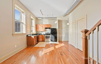 2 beds, 1 bath, 761 sqft, $1,250, Unit 116