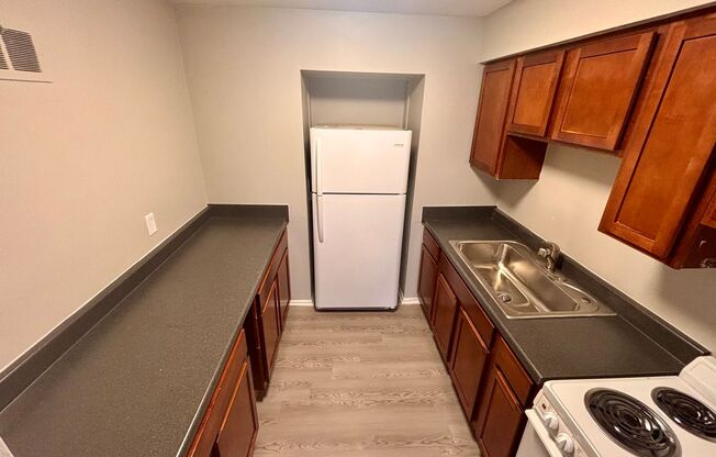 3885 Humboldt