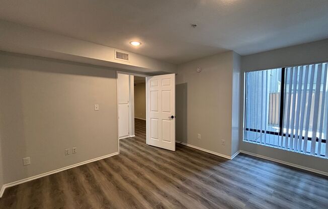 2 beds, 2 baths, 1,150 sqft, $2,148, Unit 112
