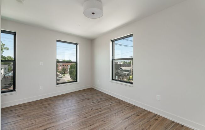 2 beds, 2 baths, $1,750, Unit 1050 N 4th St. Apt. 301