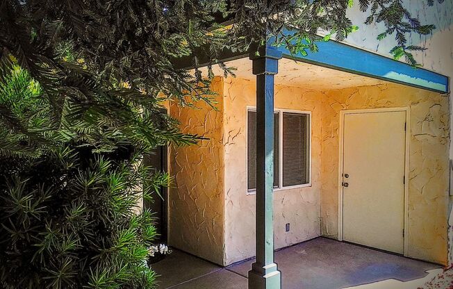 1 bed, 1 bath, 650 sqft, $1,295, Unit 013