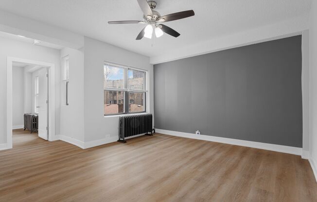 1 bed, 1 bath, 396 sqft, $1,800, Unit 3J