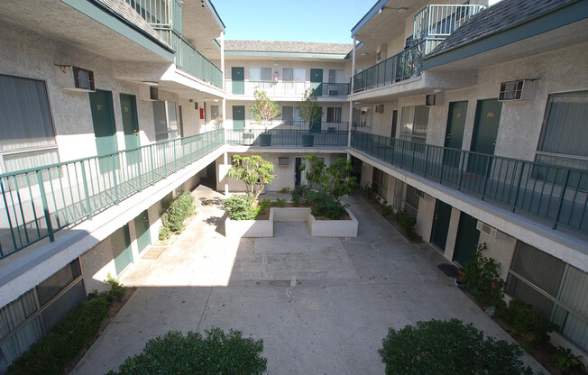 SA2 - 20431 Saticoy Apts.