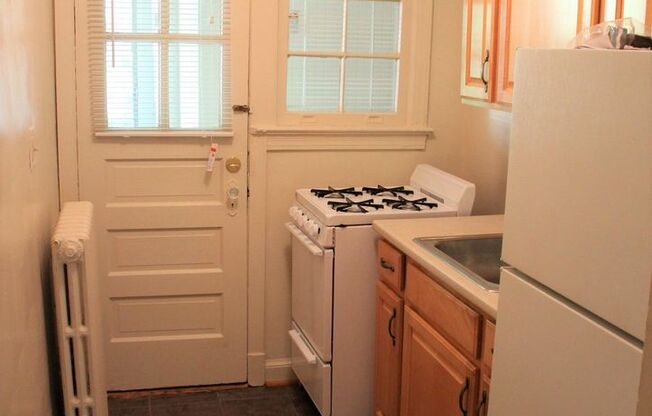 1 bed, 1 bath, 780 sqft, $1,695, Unit 426 #3