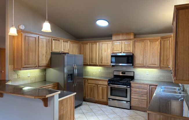 Desirable one Level Home in SW Redmond!