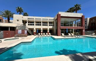 Penthouse Corner Condo in Guard-Gated Park Avenue!