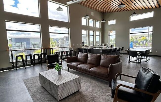 1 bed, 1 bath, 657 sqft, $1,200, Unit A03