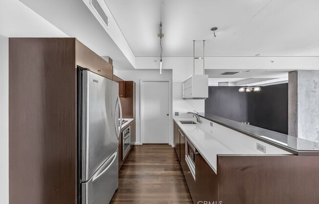 1 bed, 1.5 baths, 1,390 sqft, $3,500, Unit 1707