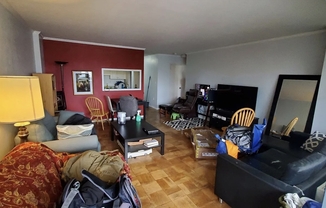 1 bed, 1 bath, 832 sqft, $2,700, Unit 2-o
