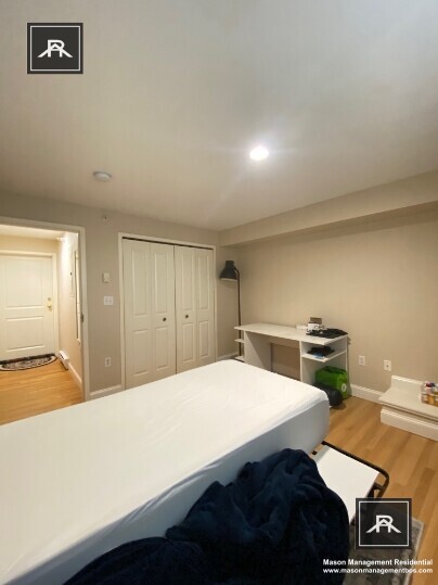 319 Saint Paul St # 5