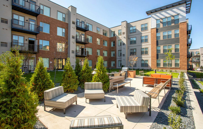 WELCOME HOME TO GRAND CENTRAL FLATS!