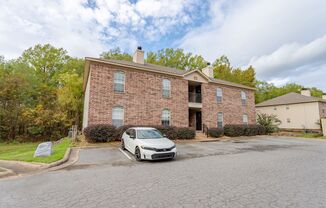 Pinnacle Valley View Apartments