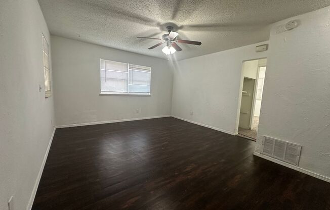 4 beds, 2 baths, $1,545