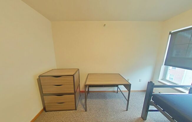 3 beds, 2 baths, $3,600, Unit CV 2-K