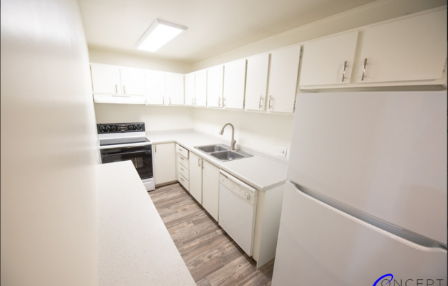 2 beds, 1 bath, 700 sqft, $1,325, Unit 08
