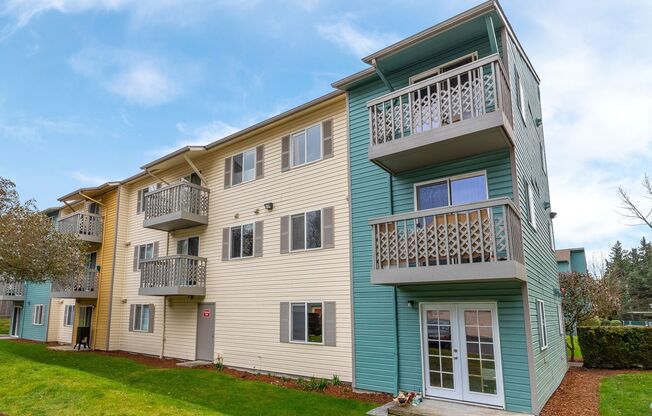 2 beds, 1 bath, 813 sqft, $1,699, Unit A-106