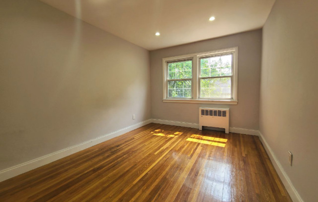 2 BEAUMONT PL