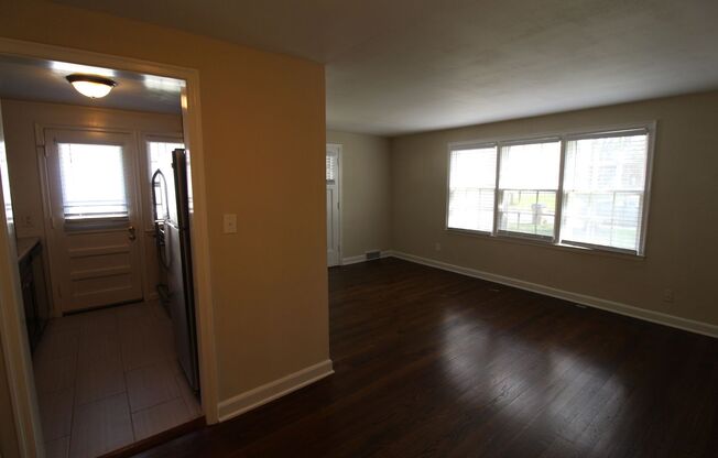 Fully Renovated 1 Bedroom 1 Bath in North Kansas City