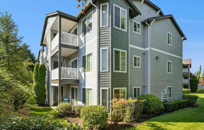 The Madison in Olympia, WA Exterior