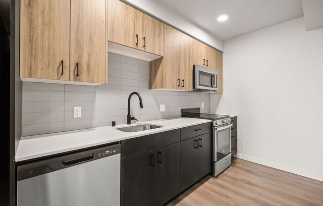 1 bed, 1 bath, 617 sqft, $2,175, Unit 513