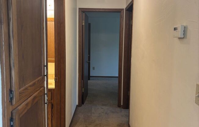 2 beds, 2 baths, 1,029 sqft, $1,229, Unit 1401 029