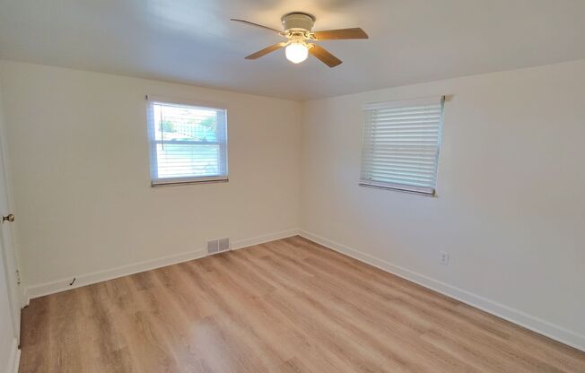 3 beds, 1 bath, $1,495