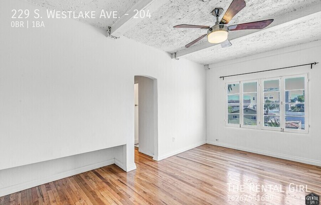 229 S WESTLAKE AVE