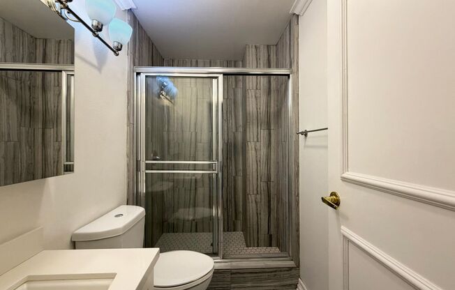 2 beds, 2.5 baths, 1,700 sqft, $4,550, Unit 508