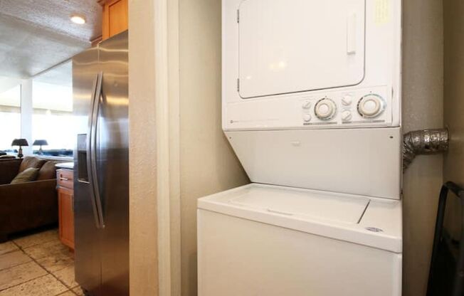 Amazing Townhouse in front of the beach and the ses. Gustavo Lopez AMSI