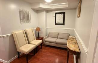 1 bed, 1.5 baths, 660 sqft, $6,500, Unit 227