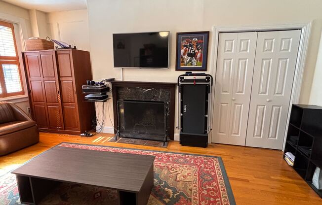 Studio, 1 bath, 394 sqft, $3,000, Unit 2