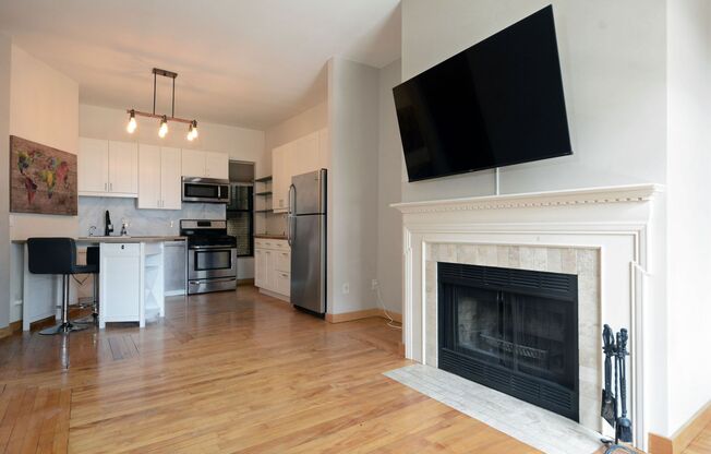 Beautiful Condo in Prime Minneapolis Location!