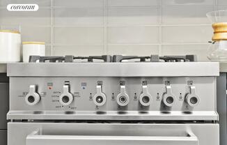 1 bed, 1 bath, $4,389, Unit 925