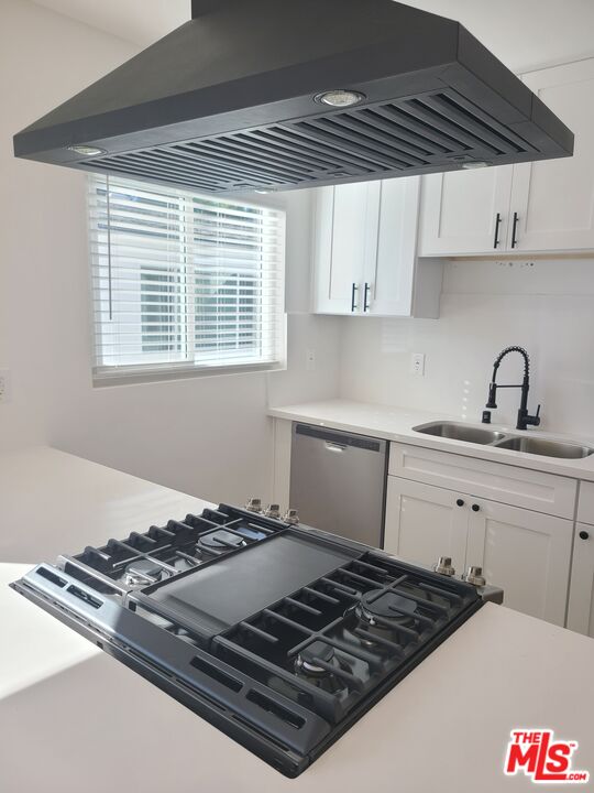 465 LE DOUX RD