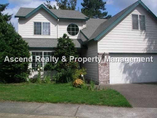 Garden Home 4 Bed & Den Quiet Street Quick Access to Beaverton/Dntn PDX, Rec Center, Washington Square