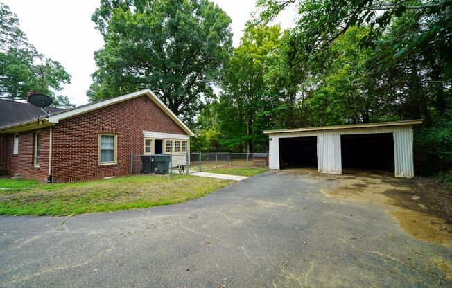 3 bed 2 bath Updated Bungalow - Private back yard lot