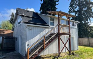 1 bed, 1 bath, $1,295