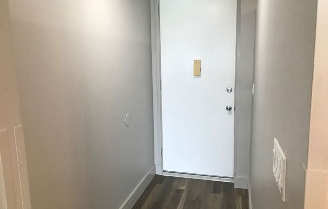 2 beds, 2 baths, $2,950